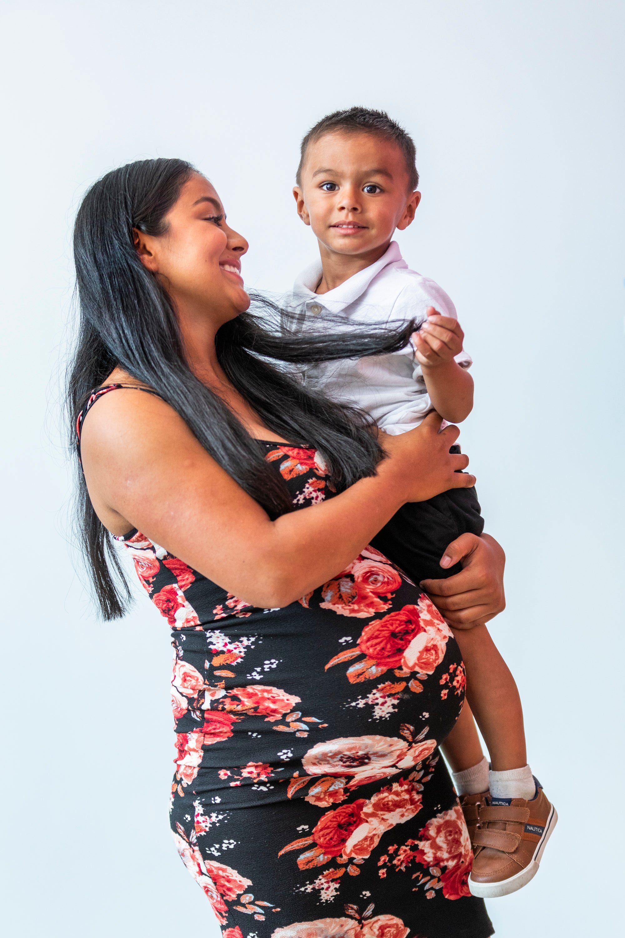 H1224_NewMoms_CGX_6219_PrintRes.jpg
